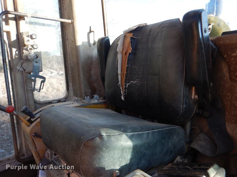 image for item DK3646 1983 Caterpillar 12G  motor grader