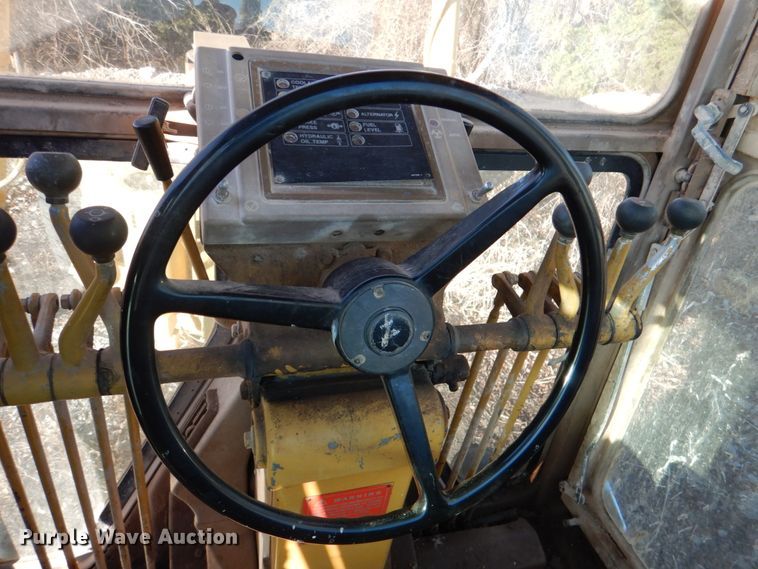 image for item DK3646 1983 Caterpillar 12G  motor grader