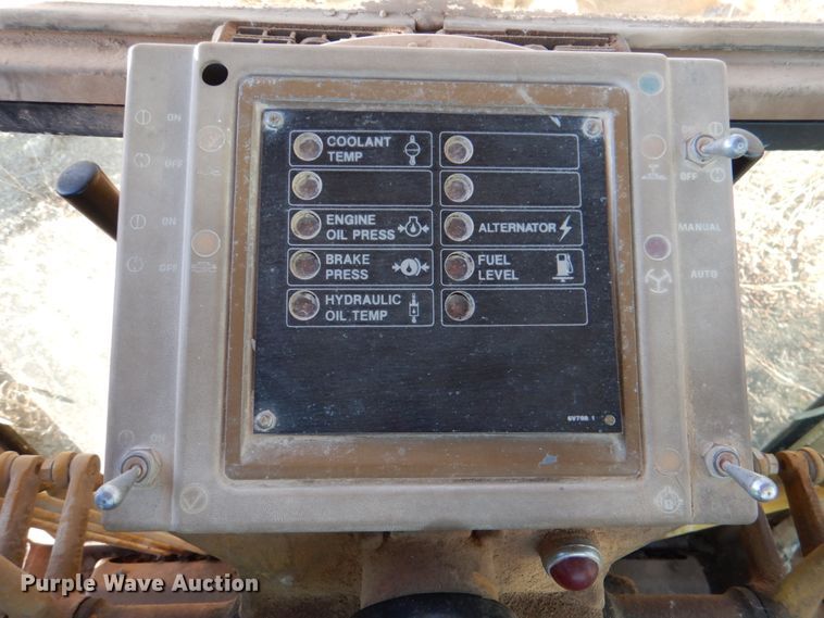 image for item DK3646 1983 Caterpillar 12G  motor grader