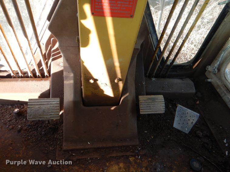 image for item DK3646 1983 Caterpillar 12G  motor grader