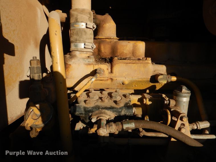 image for item DK3646 1983 Caterpillar 12G  motor grader