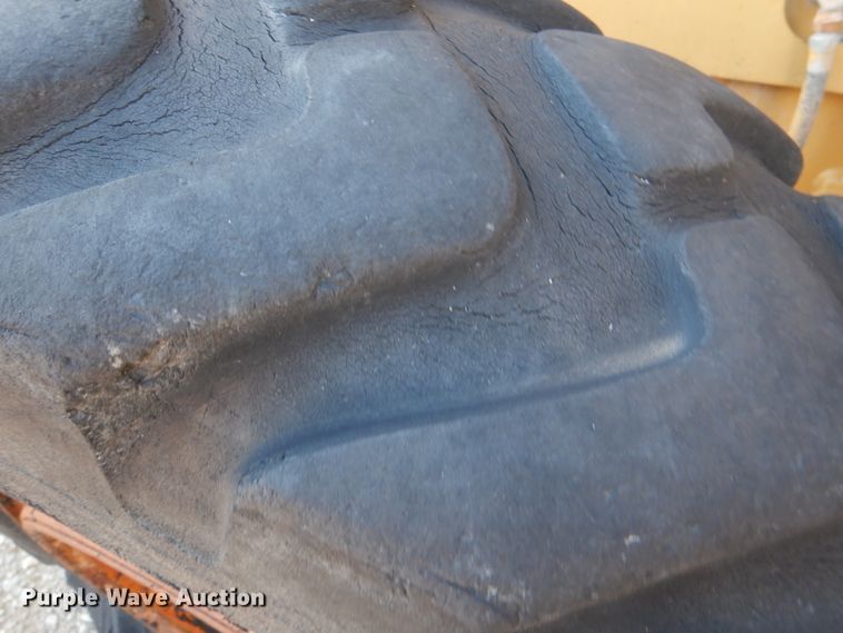 image for item DK3646 1983 Caterpillar 12G  motor grader