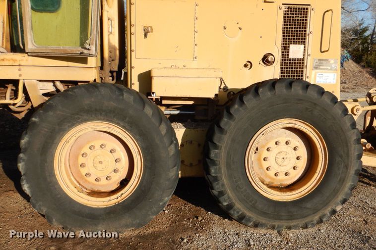 image for item DK3646 1983 Caterpillar 12G  motor grader