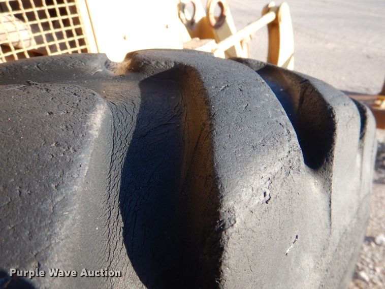 image for item DK3646 1983 Caterpillar 12G  motor grader