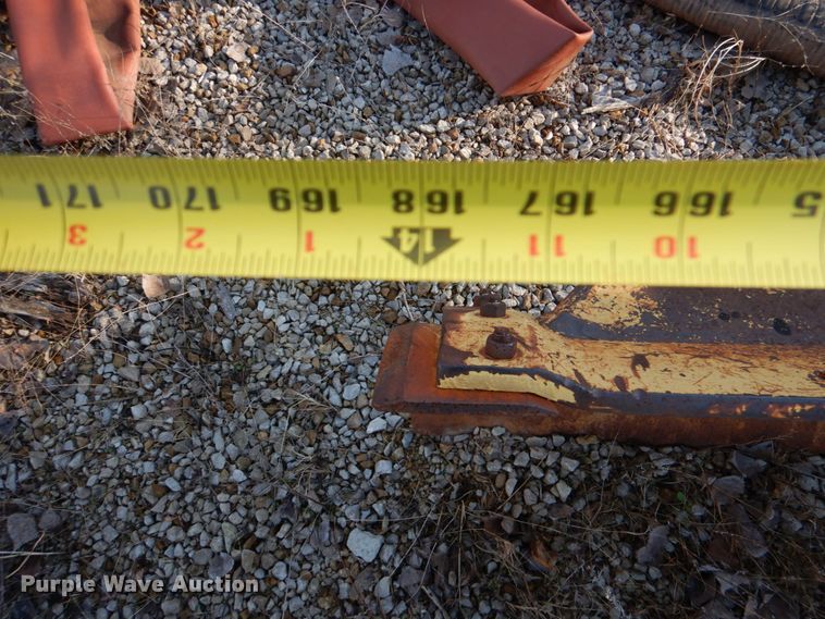 image for item DK3646 1983 Caterpillar 12G  motor grader