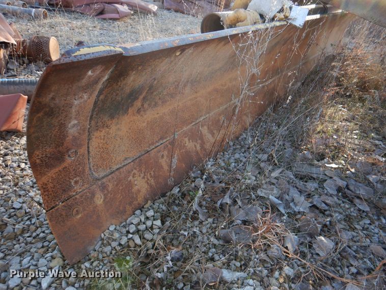 image for item DK3646 1983 Caterpillar 12G  motor grader