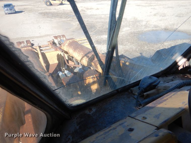 image for item DK3648 1985 Caterpillar 988B  wheel loader