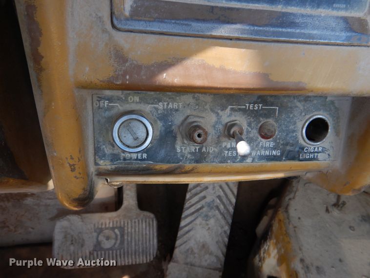 image for item DK3648 1985 Caterpillar 988B  wheel loader