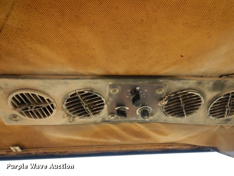 image for item DK3648 1985 Caterpillar 988B  wheel loader