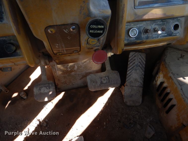 image for item DK3648 1985 Caterpillar 988B  wheel loader