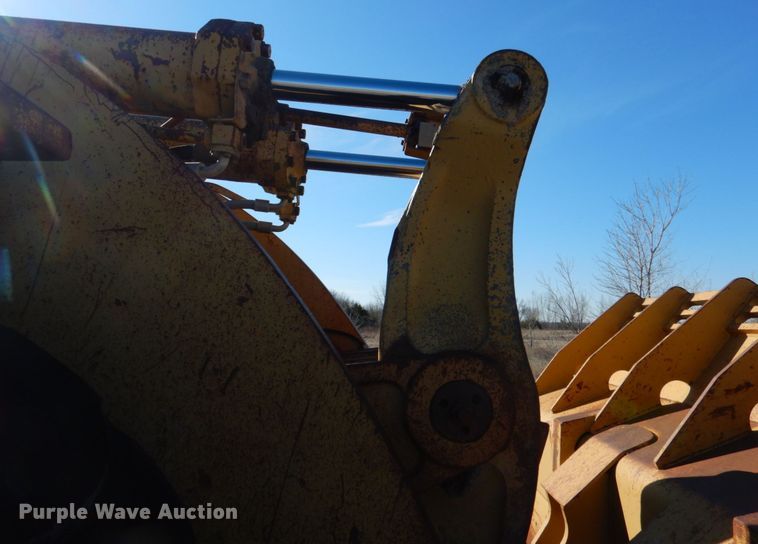 image for item DK3648 1985 Caterpillar 988B  wheel loader