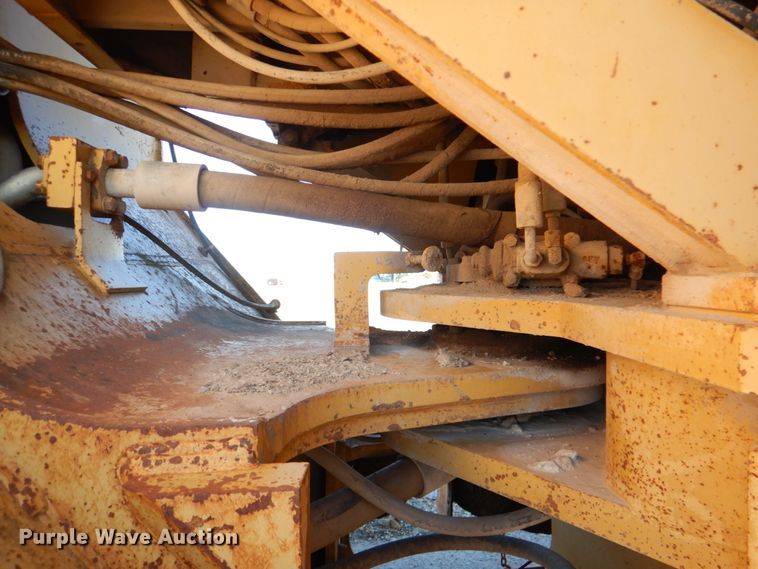 image for item DK3648 1985 Caterpillar 988B  wheel loader