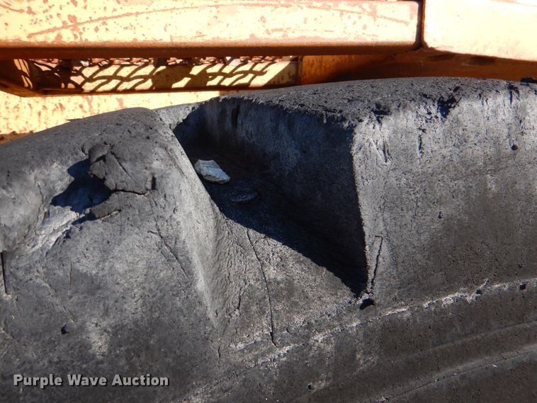 image for item DK3648 1985 Caterpillar 988B  wheel loader