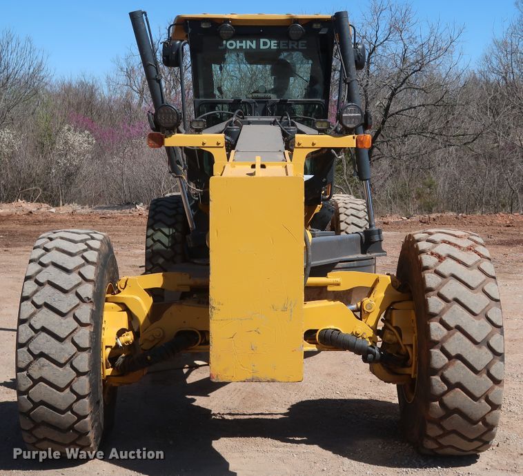 image for item DK3683 2004 John Deere 772D  motor grader