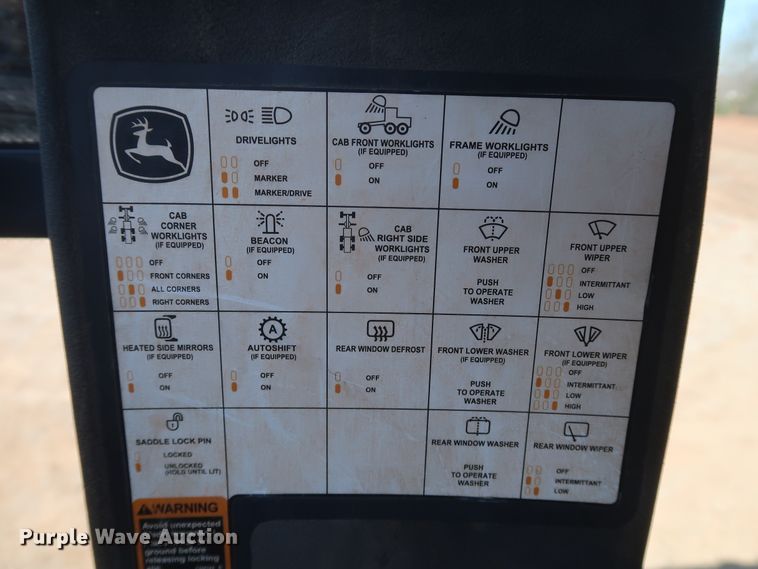 image for item DK3683 2004 John Deere 772D  motor grader