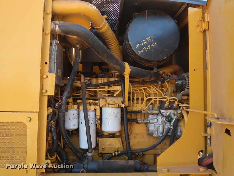 image for item DK3683 2004 John Deere 772D  motor grader