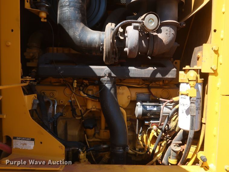 image for item DK3683 2004 John Deere 772D  motor grader