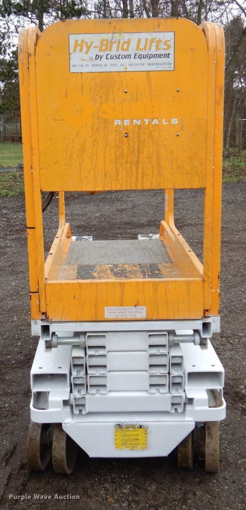 image for item DL3737 2013 Hy-Brid HB1430  scissor lift