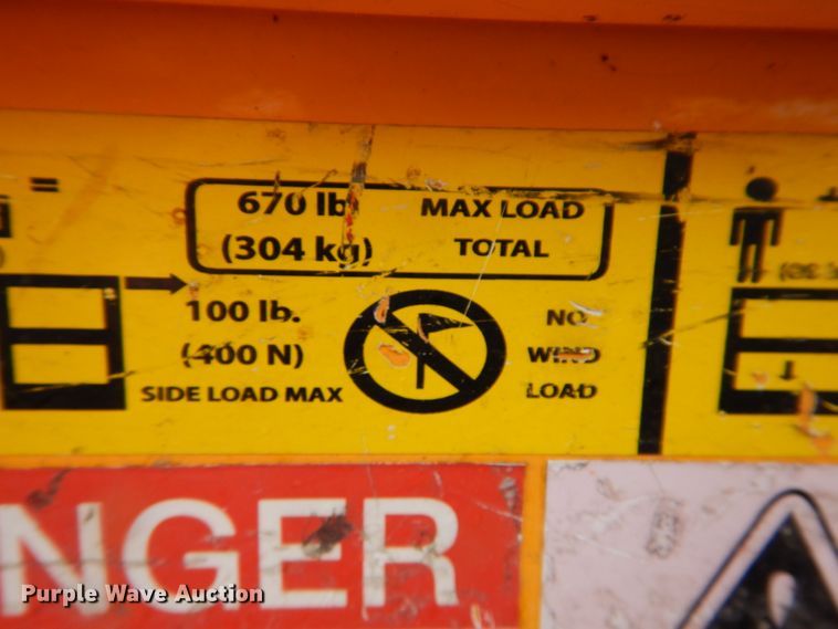 image for item DL3737 2013 Hy-Brid HB1430  scissor lift