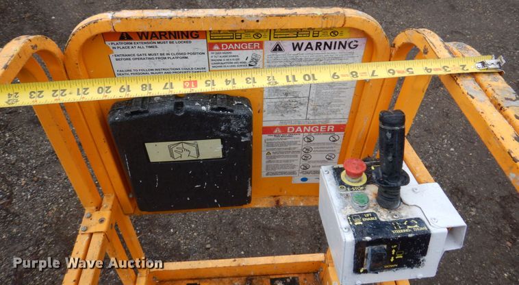 image for item DL3737 2013 Hy-Brid HB1430  scissor lift