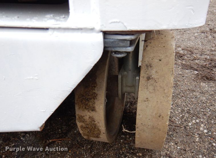 image for item DL3737 2013 Hy-Brid HB1430  scissor lift