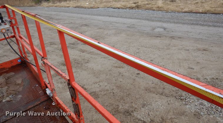image for item DL3741 Sky Jack SJ8841  scissor lift