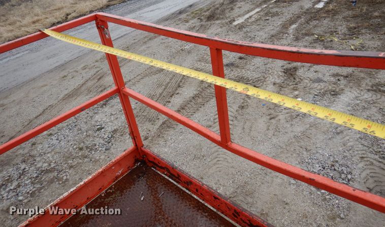 image for item DL3741 Sky Jack SJ8841  scissor lift