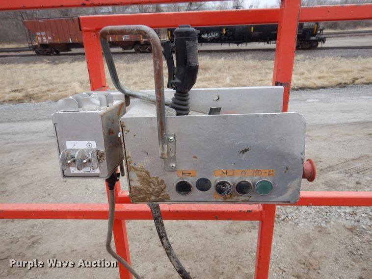 image for item DL3741 Sky Jack SJ8841  scissor lift