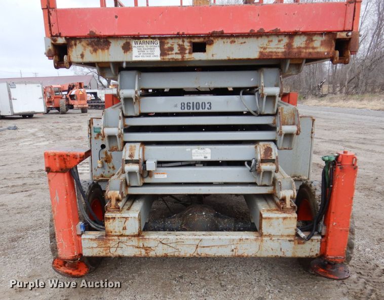 image for item DL3741 Sky Jack SJ8841  scissor lift
