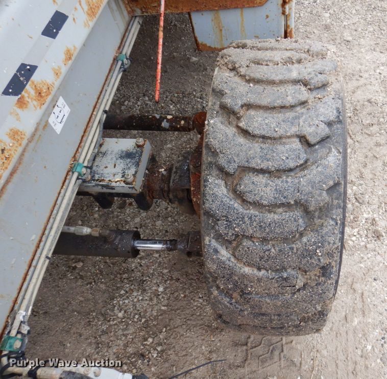 image for item DL3741 Sky Jack SJ8841  scissor lift