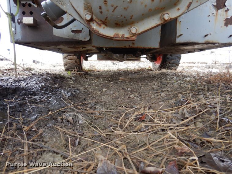 image for item DL3742 Sky Jack SJ7127  scissor lift