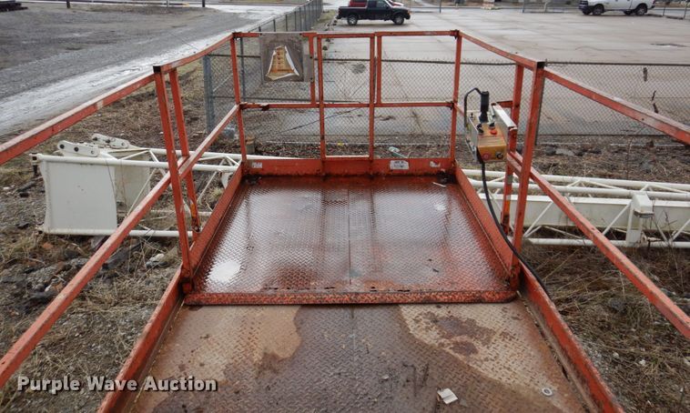 image for item DL3742 Sky Jack SJ7127  scissor lift