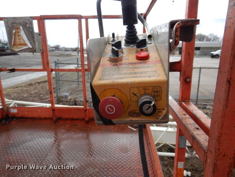 image for item DL3742 Sky Jack SJ7127  scissor lift