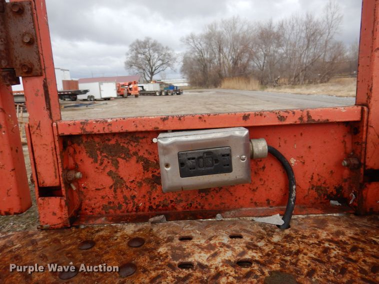 image for item DL3742 Sky Jack SJ7127  scissor lift