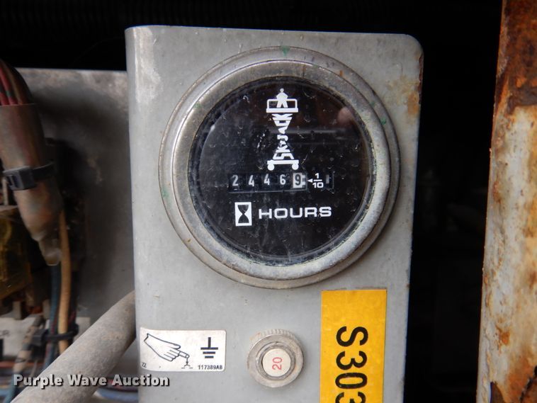 image for item DL3742 Sky Jack SJ7127  scissor lift