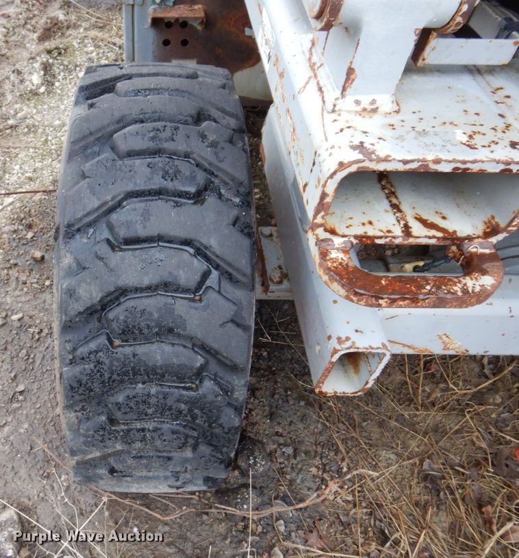 image for item DL3742 Sky Jack SJ7127  scissor lift