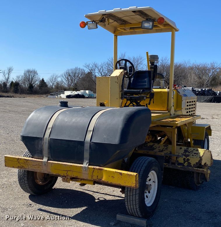 image for item DL6912 Superior Broom DT80-C  broom