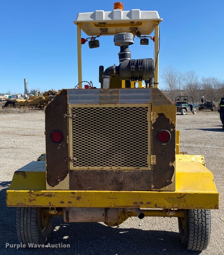 image for item DL6912 Superior Broom DT80-C  broom