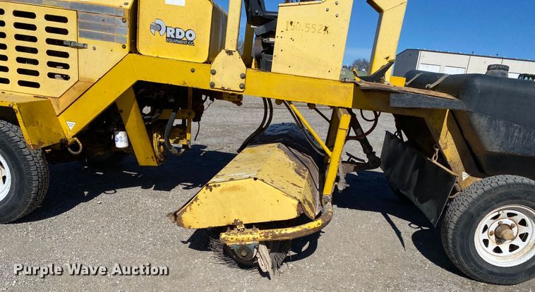 image for item DL6912 Superior Broom DT80-C  broom