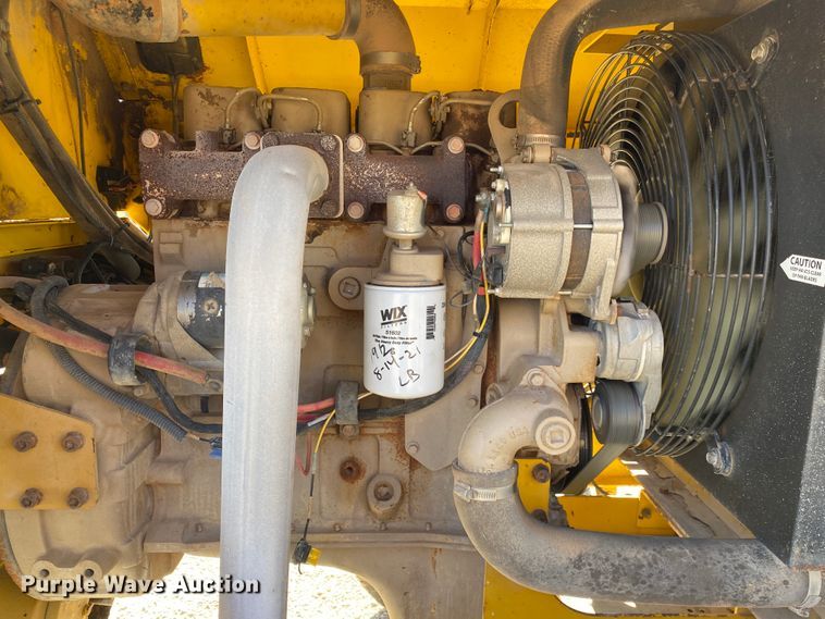 image for item DL6912 Superior Broom DT80-C  broom