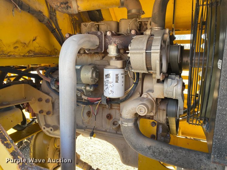 image for item DL6912 Superior Broom DT80-C  broom