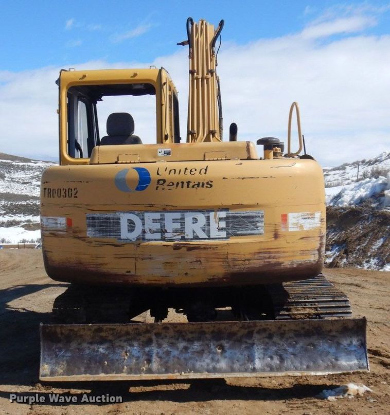 image for item DM5406 1999 John Deere 80  excavator