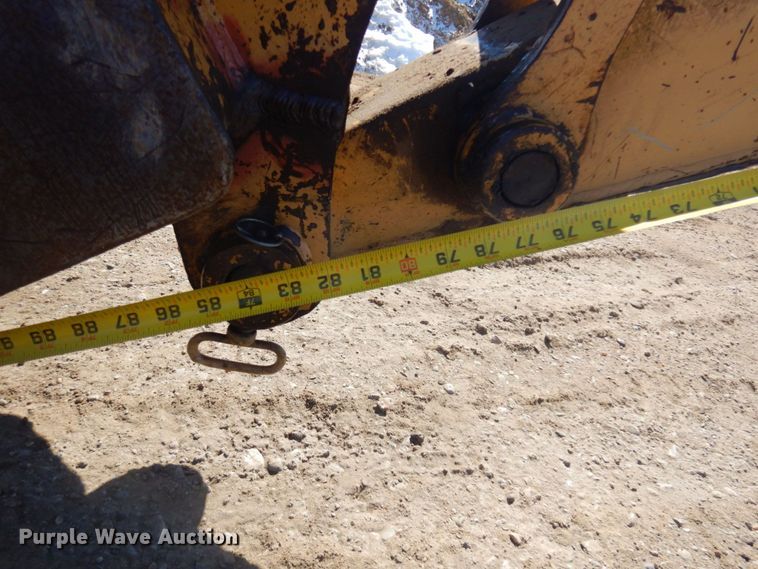 image for item DM5406 1999 John Deere 80  excavator