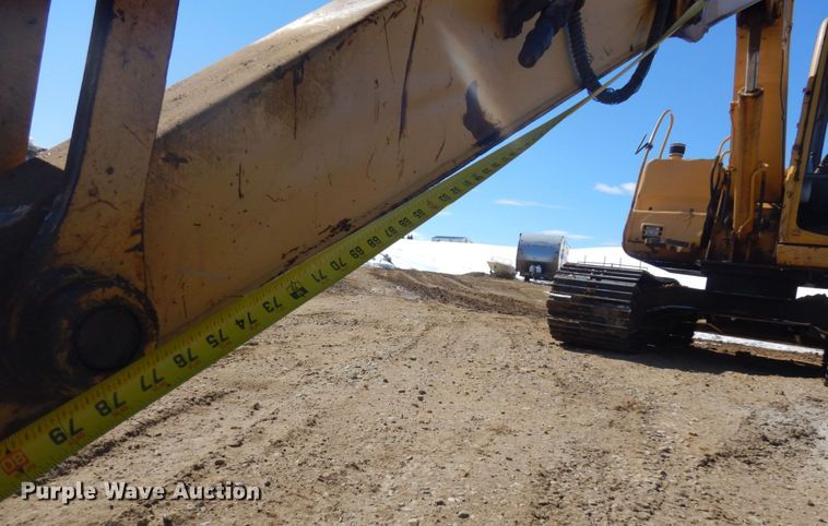 image for item DM5406 1999 John Deere 80  excavator