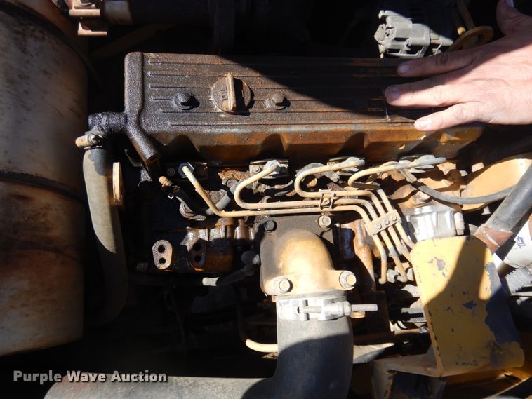 image for item DM5406 1999 John Deere 80  excavator