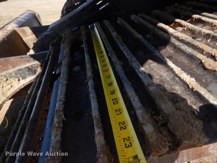 image for item DM5406 1999 John Deere 80  excavator