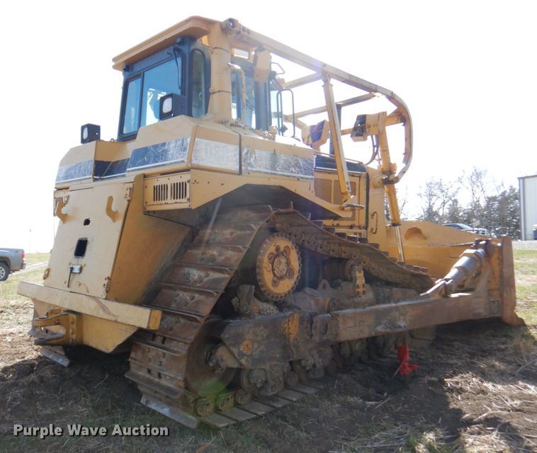 image for item DM6026 1996 Caterpillar D8R  dozer