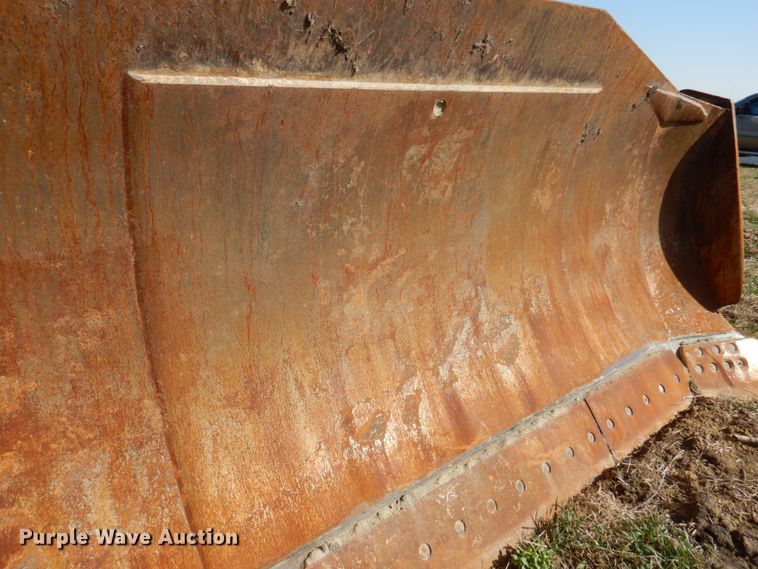 image for item DM6026 1996 Caterpillar D8R  dozer