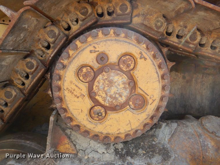 image for item DM6026 1996 Caterpillar D8R  dozer