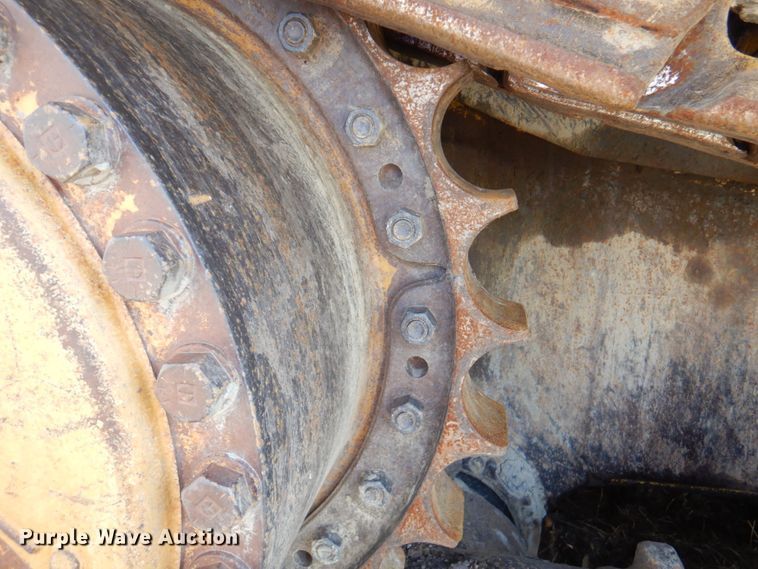 image for item DM6026 1996 Caterpillar D8R  dozer